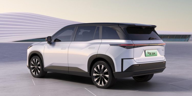 Auto Klub – Pao server: Svi su ludi za novom Toyotom koja košta manje od 14.000 eura