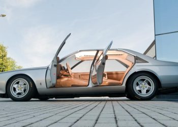 Auto Klub – Prije 45 godina Ferrari je proizveo model s četverim vratima, jedini do modela Purosangue
