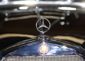 Auto Klub – Tko u Njemačkoj najčešće vozi Mercedes? Što su stariji, modeli Marke iz Stuttgarta postaju prvi izbor