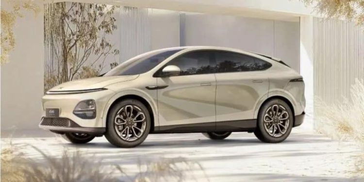 Auto Klub – To se čekalo! Ovaj kineski auto može za deset minuta napuniti struju potrebnu za 450 kilometara