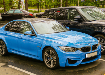 Auto Klub – Unuk s područja Zagreba okrao baku: ‘Olakšao’ joj računu u banci za 92.000 eura pa kupio Mercedes i BMW