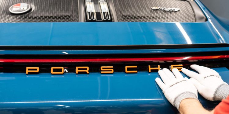 Auto Klub – Zbog Kine je Porscheu jako pala dobit: Ukidaju se radna mjesta i ulaže u motore s unutarnjim izgaranjem