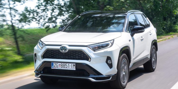 Auto Klub – Zbog smrtonosne eksplozije u tvornici dobavljača, zaustavljena proizvodnja Toyote RAV4