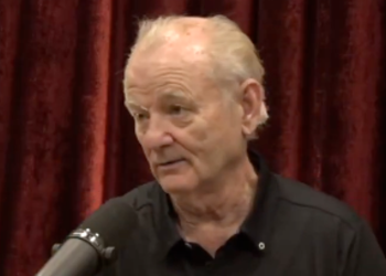 Bill Murray se šali o Bobu Woodwardu tijekom intervjua Joea Rogana