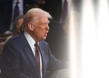 Bio sam na Trumpovom obraćanju Kongresu i vidio sam ga kako pretvara kuću ljudi u čelični kavez