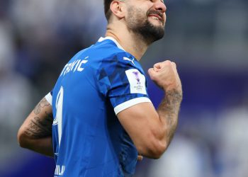 Bivši Fulham Aleksandar Mitrović preskače trening za srčane probleme