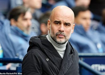 Brazil Dodaj ‘Pep Guardiola u troje ljudi u užem izboru potencijalnih zamjena za glavnog trenera Dorival Junior’ koji je „postavljen za otpuštanje“ nakon ponižavanja poraza od 4-1 od strane Argentine