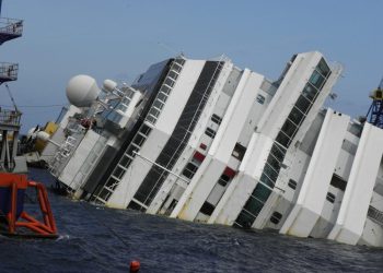 Sjećate se kapetana s Coste Concordije? Možda dobije posao u Vatikanu