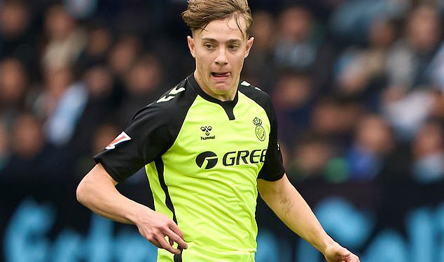 Chelsea pojačava svoj interes za real Betis krilni igrač s 42 milijuna funti koji cvjeta zajedno s Man United Loiee Antony u Laligi