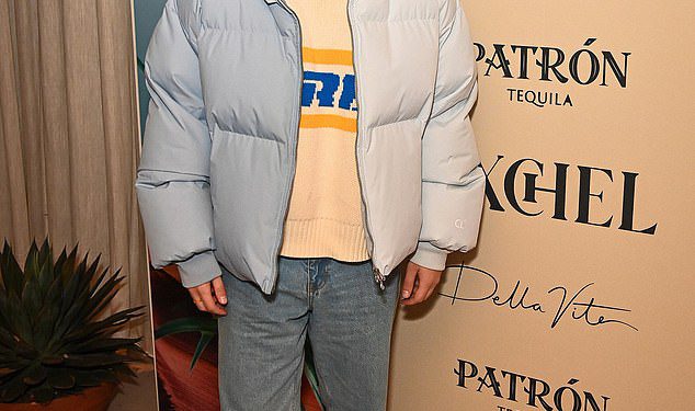 Conor Maynard udvostručuje svoje tvrdnje da je DNK test dokazao da nije otac djeteta Charlotte Chilton – jer je nagovara da “pronađe put naprijed” nakon što su prijatelji ispitivali rezultate