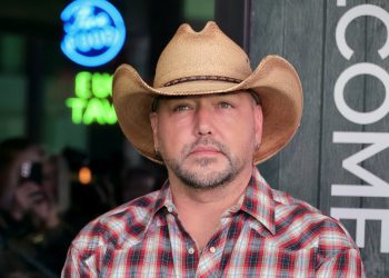 Country Star Jason Aldean kaže da Trump ‘radi ono što se mnogi od nas nadali da će “