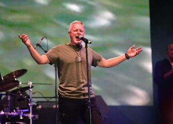 DP Trogir: ‘Čestitamo našem glazbeniku. Mi stariji svakako pamtimo da je nastupio u našem gradu dva puta. Radosno ćemo ga dočekati i treći put’