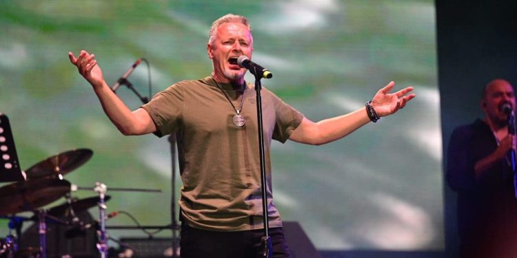 DP Trogir: ‘Čestitamo našem glazbeniku. Mi stariji svakako pamtimo da je nastupio u našem gradu dva puta. Radosno ćemo ga dočekati i treći put’