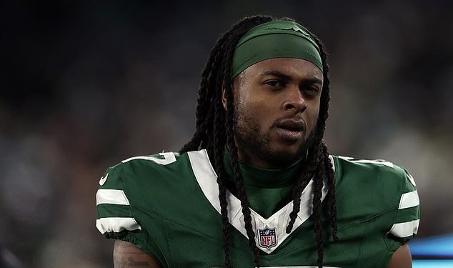 Davante Adams potpisuje ogroman ugovor od 46 milijuna dolara s novim NFL timom nakon što su ga objavili New York Jets