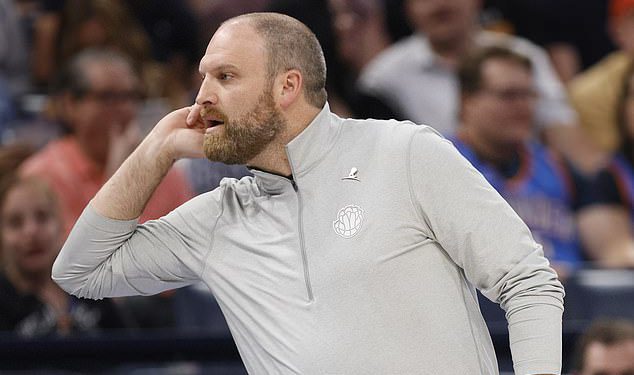 Doigravanje Memphis Grizzlies Vatreni trener Taylor Jenkins u zadivljujućem potezu s devet utakmica za odlazak