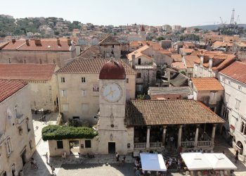 Domovinski pokret Trogir: “Ovo je udar SDP-a na ugostiteljstvo i turizam”