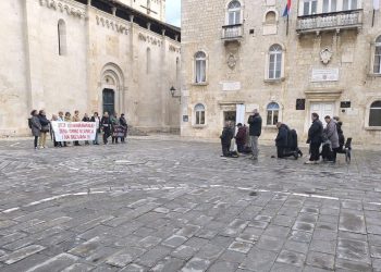 Domovinski pokret Trogir stao uz molitelje: “Njihove namjere su poštene i čiste i svojim postupcima nikoga ne ugrožavaju”