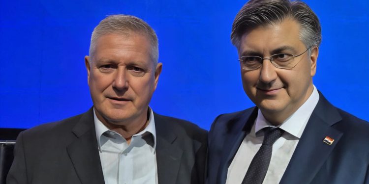 Drama u trogirskom HDZ-u, Miljenko Rilje opleo po stranci: “Ta grupa je duboki mrak HDZ-a. Rukopis je detektiran, a izvršitelj i nalogodavac su poznati”
