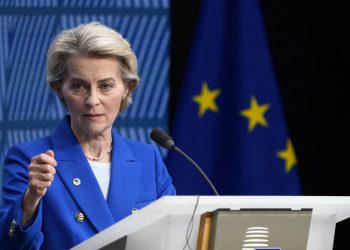 EU odgovara na Trumpove tarife – RT Business News