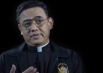 Egzorcist s Filipina potaknuo vjernike na egzorciziranu sol: ‘Stavite ju u prozore’