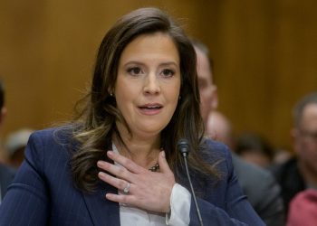 Elise Stefanik ‘ponosna što je igrač momčadi’ nakon što je Trump probijala svoju nominaciju za UN veleposlanika
