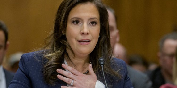 Elise Stefanik ‘ponosna što je igrač momčadi’ nakon što je Trump probijala svoju nominaciju za UN veleposlanika