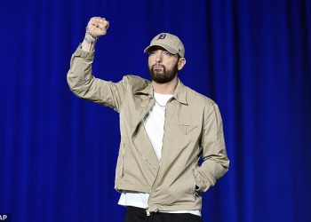 Eminem poduzima ogroman korak u postajanju vlasnika WNBA -e za potencijalni tim u Detroitu