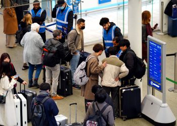 Eurostar London-Paris Train Services nastavljen nakon što je uklonjena bomba iz Drugog svjetskog rata