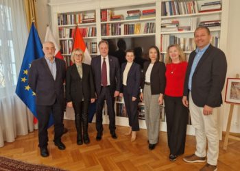 FA Linđo potpisao sporazum o suradnji s nacionalnim poljskim ansamblom Mazowsze