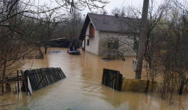 FEDERACIJA Poplave zasad pod kontrolom, ali oprez i dalje nužan