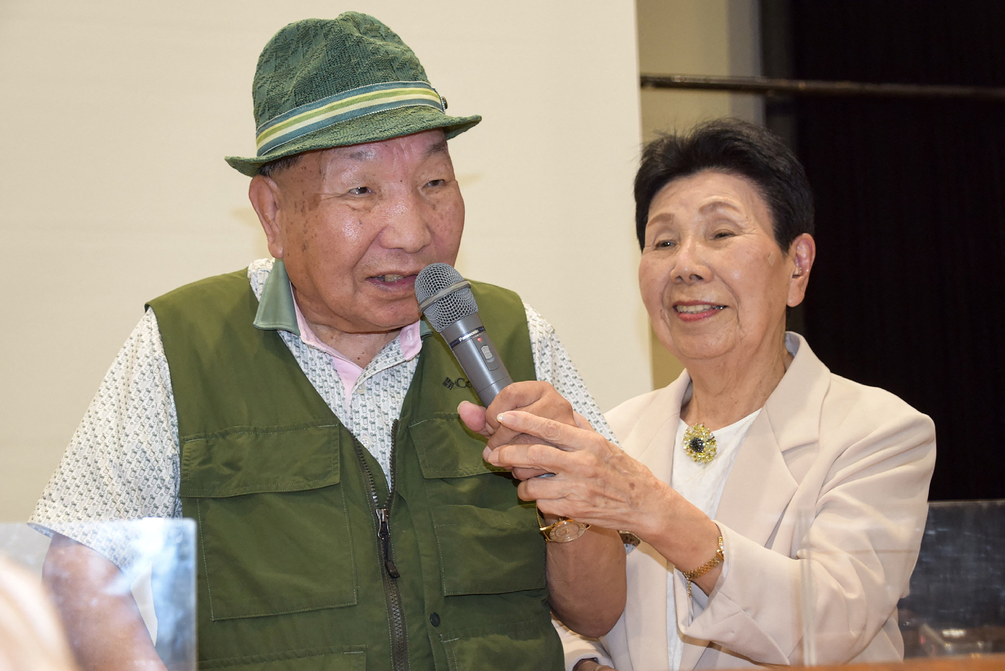 Iwao hakamada sa svojom sestrom Hidekom, koja se godinama borila da ga očisti
