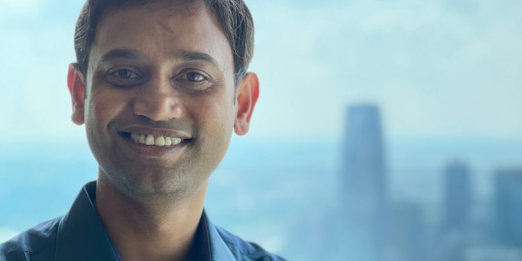 Falconx je rekao da je pretrpio val starijeg odlaska, uključujući i generalnog savjetnika, europskog šefa