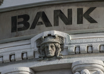 Fintech i kripto tvrtke traže bankarske povelje pod Trumpovom administracijom: Reuters