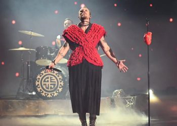 Frontmen Ognja svjedočio i izazvao veliku pozornost: ‘Vjera ima najveću ulogu u našem životu’