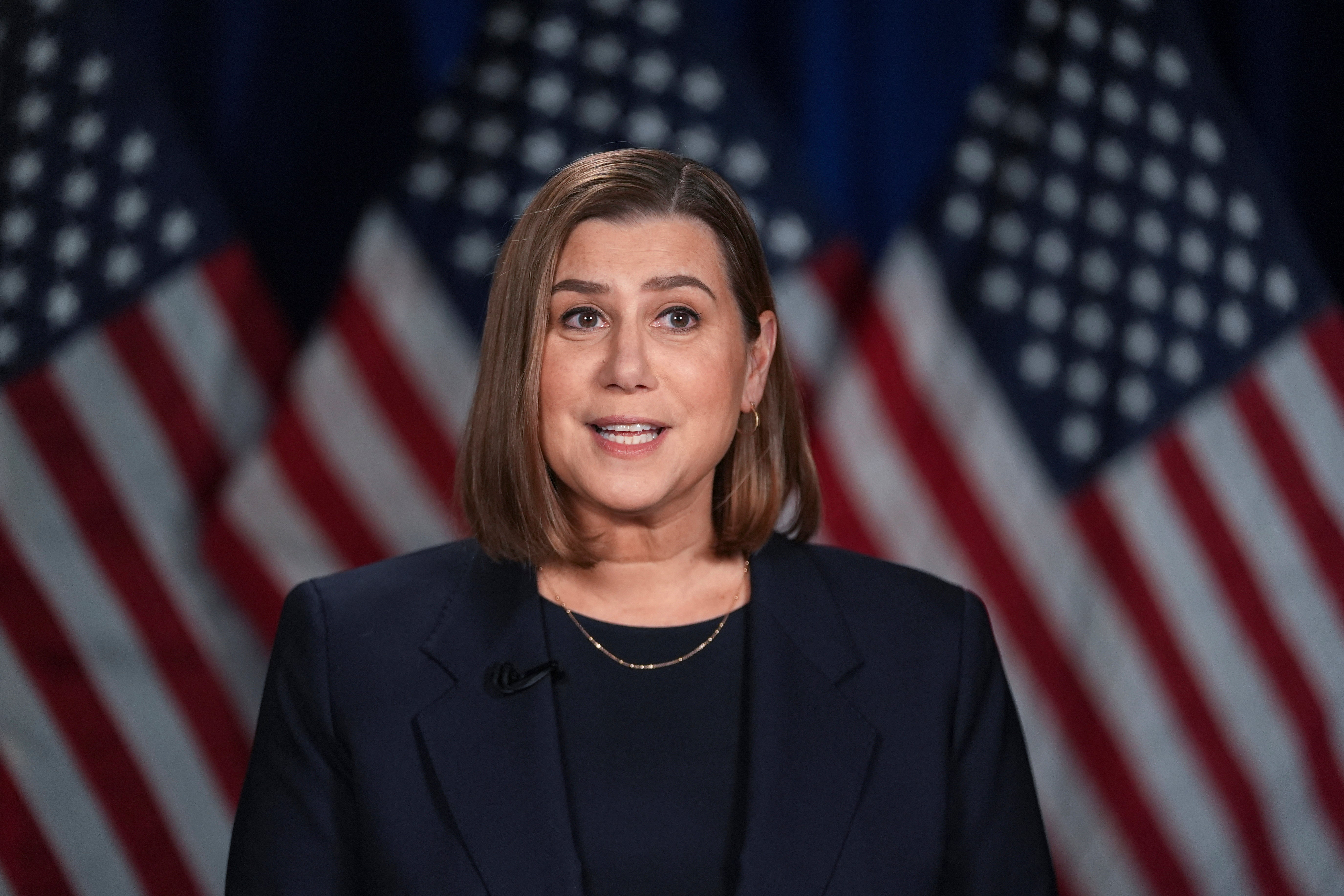 Američka senatorka Elissa Slotkin (D-MI), uvježbava demokratski odgovor na obraćanje predsjednika Donalda Trumpa na zajedničko zasjedanje Kongresa