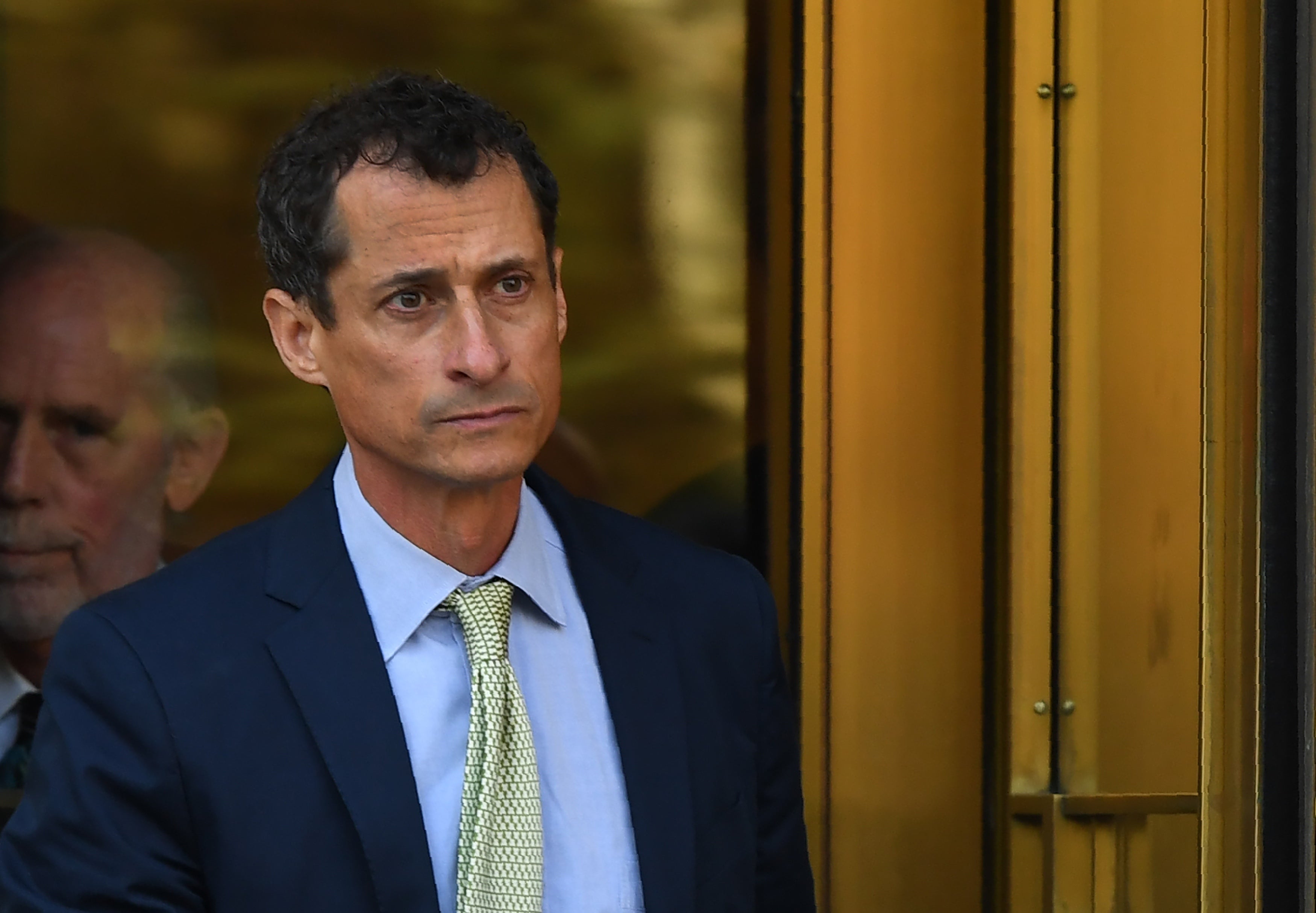 Anthony Weiner, bivši demokratski kongresmen koji se izjasnio krivim za jednu tačku za seks tinejdžerku i osuđen na 21 mjesec iza rešetaka, sada se bori za mjesto gradskog vijeća na Manhattanu