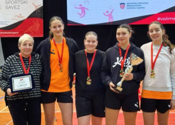 Gimnazijalke osvojile naslov prvakinja Hrvatske u basketu 3×3!