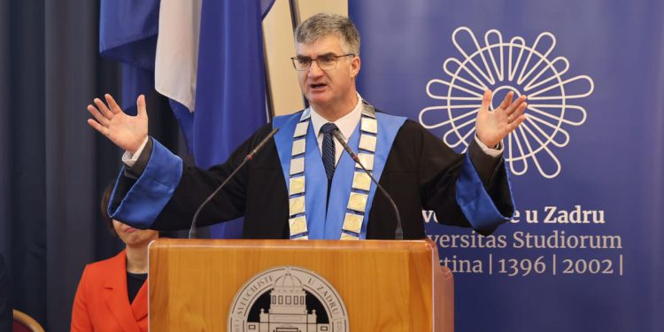 Godišnje nagrade rektora Faričića studentima i djelatnicima Sveučilišta u Zadru