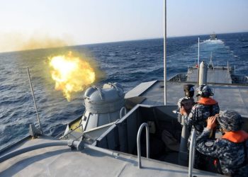 Godišnje vojne vježbe Hrvatske ratne mornarice u akvatoriju srednjeg Jadrana