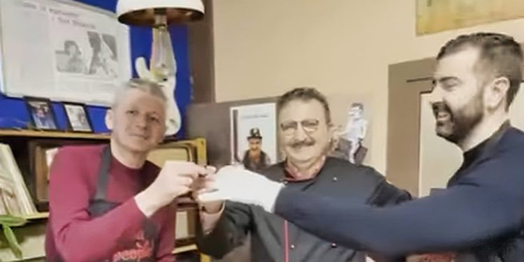 Grupe Splićanki i Splićana obišle svjetski nagrađenu čokoladnu manufakturu Nadalina