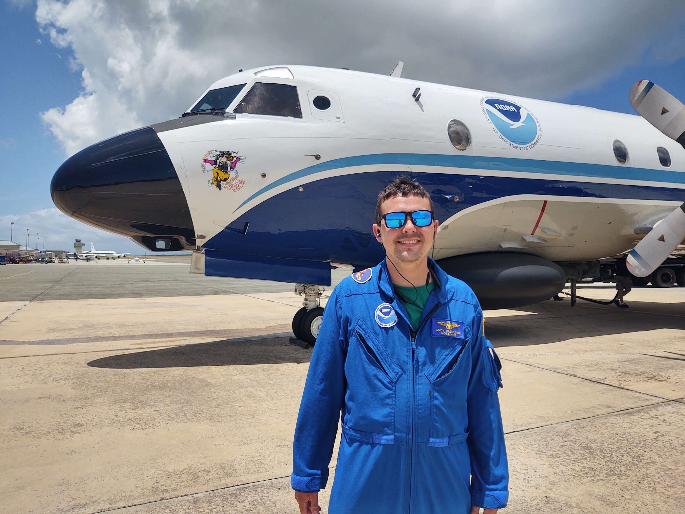 Dr. Andrew Hazelton otpušten je u prvom krugu rezanja radnoj snazi ​​Nacionalne uprave za oceansku i atmosferu. Očekuje se više otpuštanja. Hazelton kaže da bi te odluke mogle ugroziti živote