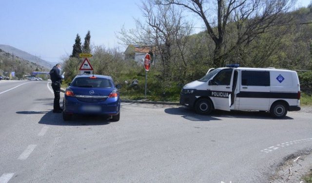 IZMJENE ZAKONA O PROMETU Masne kazne za bahatu vožnju, korištenje mobitela, nevezivanje sigurnosnog pojasa