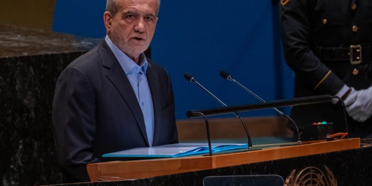 Iran kaže da će započeti nuklearne razgovore s Kinom i Rusijom i govori Trumpu: ‘Radi sve što želiš’