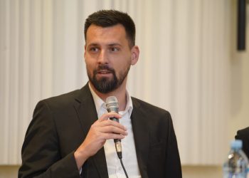 Ivošević se narugao Ostojiću: “Odabrali su opciju koja najviše veseli Blaženka Bobana”