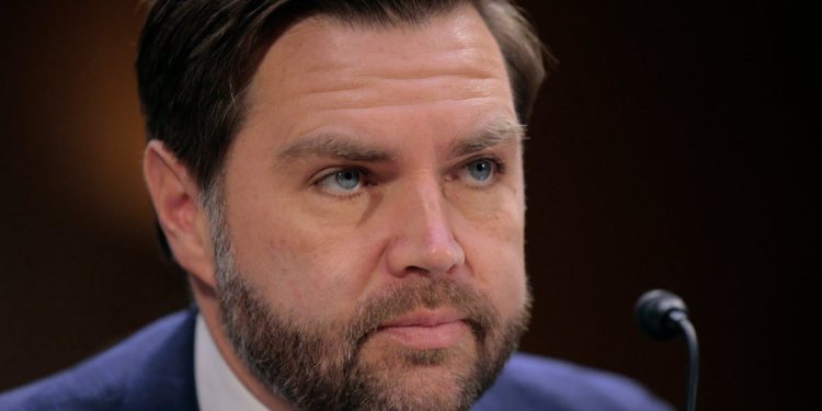 JD Vance spari s Hecklerom dok krivi imigrante za visoke cijene stanova