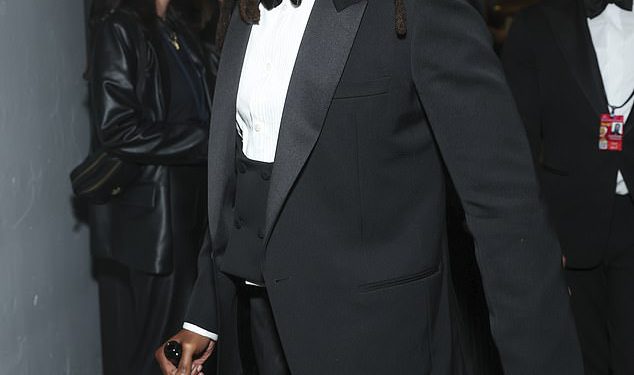 Jay-Z-ov optuživač za silovanje govori usred tužbe za klevetu repera protiv nje i odvjetnika Tonyja Buzbee