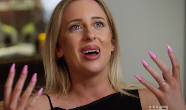 Je li to tip koji je ustao Jamieja Marinosa? MAFS insajderi tvrde da je tetovirani Melbourne Tradie izbacio mladenku u posljednjem trenutku u završnom zadatku Twist