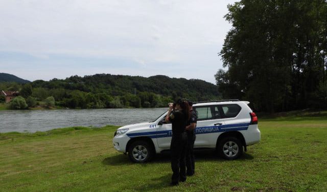 KAKO RIJEŠITI PROBLEM? Jedan graničar u BiH pokriva čak 40 km granice