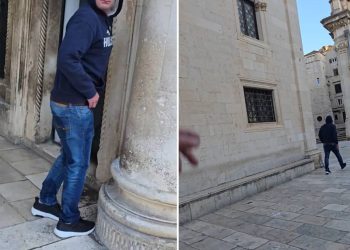 Kako te nije sram pišati tu?!?