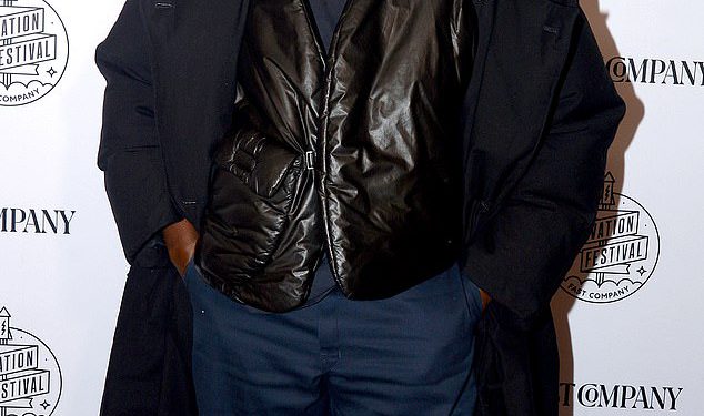 Kanye West regrutuje ugodno sudionike u Swastikas ‘jer njegov antisemitizam doseže nove visine